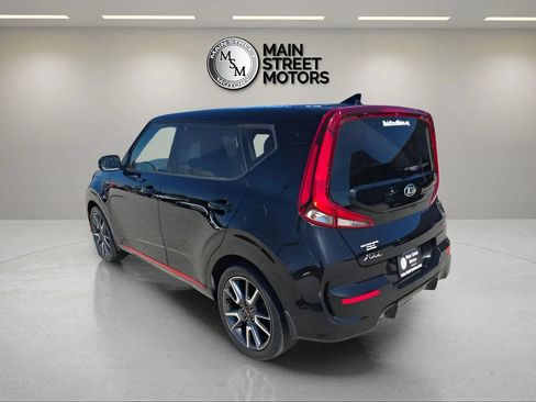 Used 2020 Kia Soul GT-Line FWD image 3