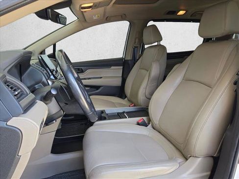 Used 2023 Honda Odyssey EX-L image 11
