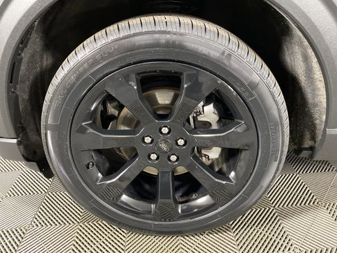 Used 2022 Ford Explorer ST-Line w/ Class IV Trailer Tow Package image 13