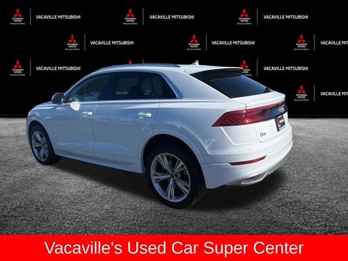 Used 2023 Audi Q8 Premium Plus w/ Premium Plus Package AWD/4WD image 3
