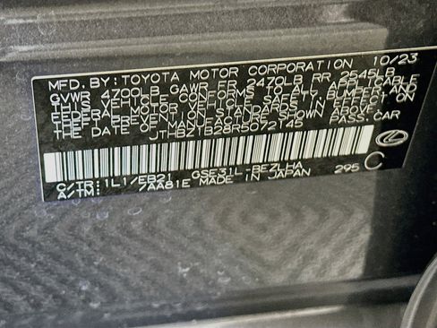 Used 2024 Lexus IS 350 F Sport RWD image 12