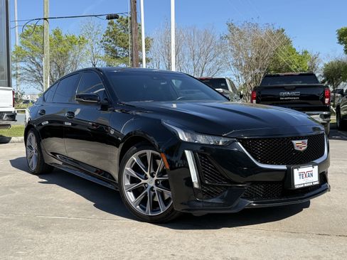 Used 2020 Cadillac CT5 Sport image 2