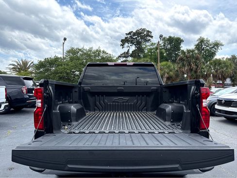 Used 2023 Chevrolet Silverado 1500 LT AWD/4WD image 24