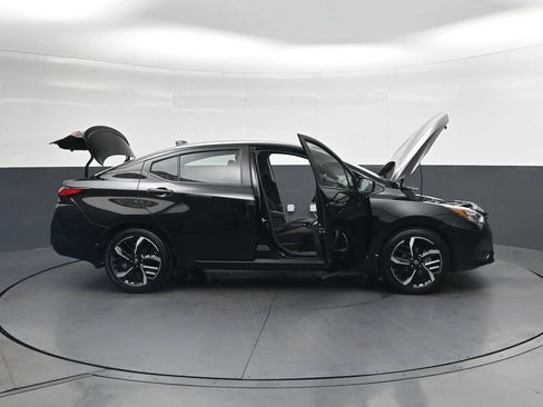 Certified 2025 Nissan Versa SR w/ Trunk Package FWD image 52