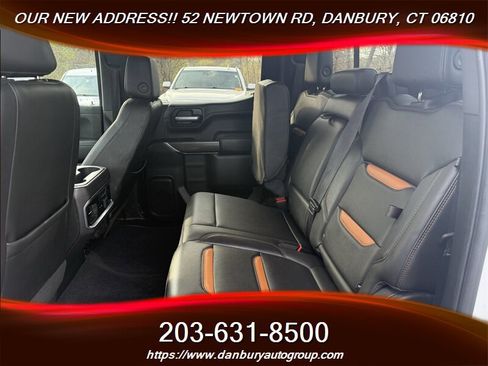 Used 2020 GMC Sierra 1500 AT4 w/ AT4 Premium Package image 12