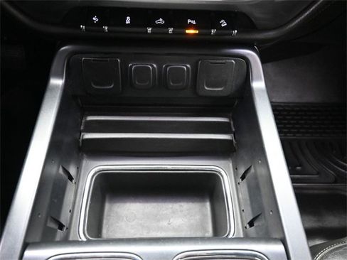 Used 2015 Chevrolet Silverado 1500 LTZ Z71 w/ Midnight Edition image 30