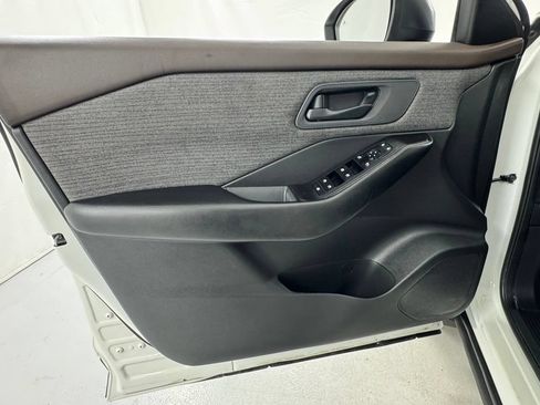 Certified 2023 Nissan Rogue S AWD/4WD image 18