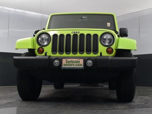Used 2012 Jeep Wrangler Unlimited Sahara AWD/4WD image 19
