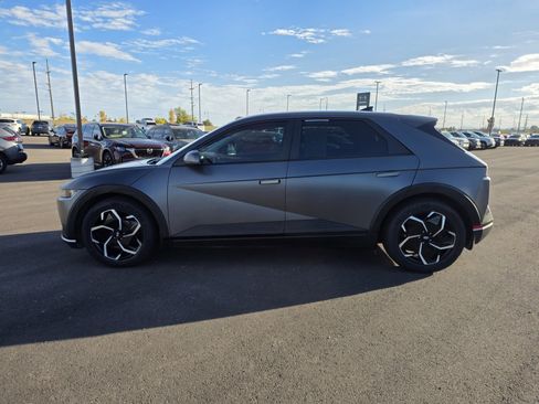 Used 2023 Hyundai Ioniq 5 SEL image 5