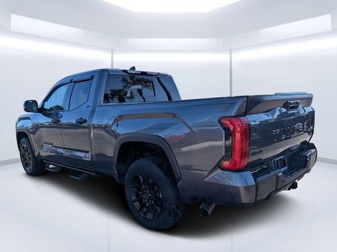 Used 2023 Toyota Tundra SR5 w/ SR5 Convenience Package AWD/4WD image 5