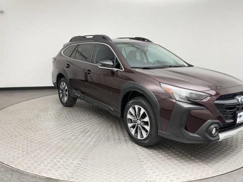 Used 2023 Subaru Outback Limited AWD/4WD image 8