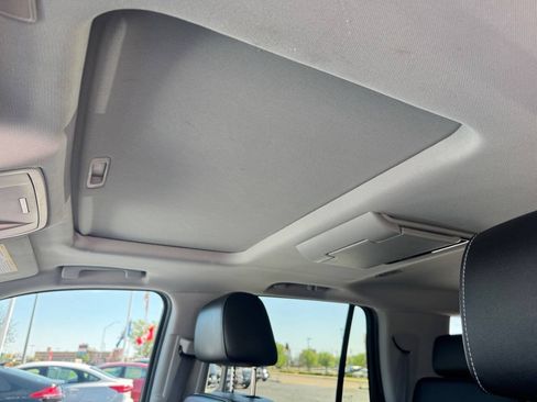 Used 2017 Chevrolet Tahoe LT RWD image 28