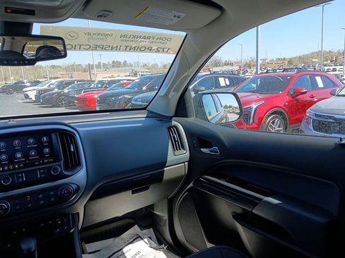 Used 2022 Chevrolet Colorado Z71 image 11