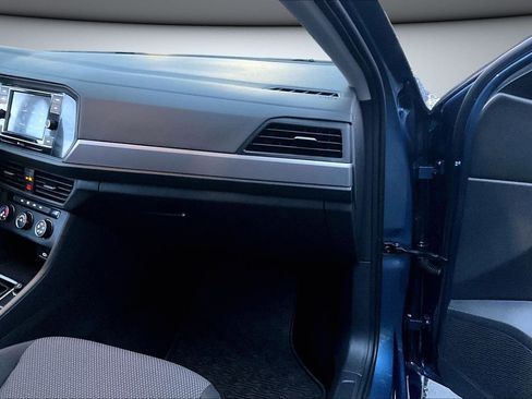 Used 2021 Volkswagen Jetta S image 24