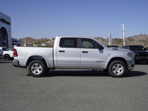 New 2026 RAM 1500 Big Horn AWD/4WD image 3