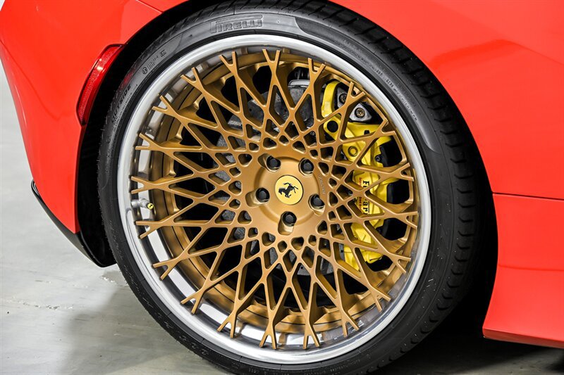 Used 2022 Ferrari F8 Tributo RWD image 17