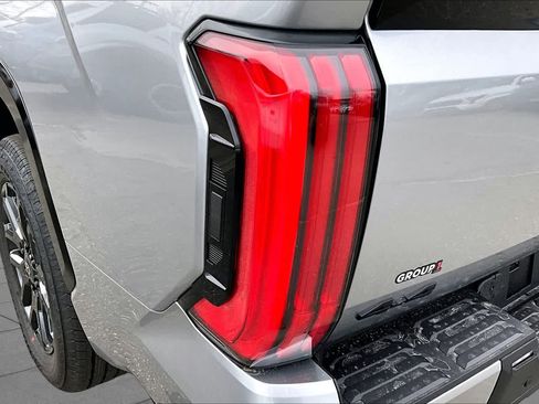 New 2026 Toyota Tundra Platinum AWD/4WD image 14