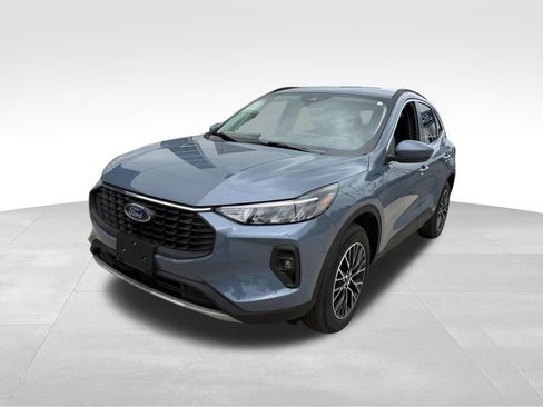 Certified 2025 Ford Escape SE FWD image 7
