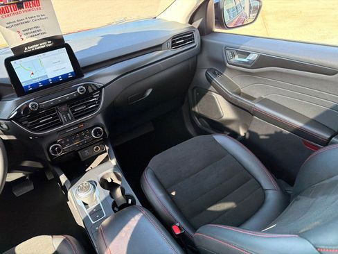 Used 2022 Ford Escape SEL w/ SEL Stealth AWD Package image 23