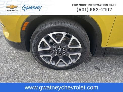 Used 2023 Chevrolet Blazer RS w/ LPO, Floor Liner Package image 9