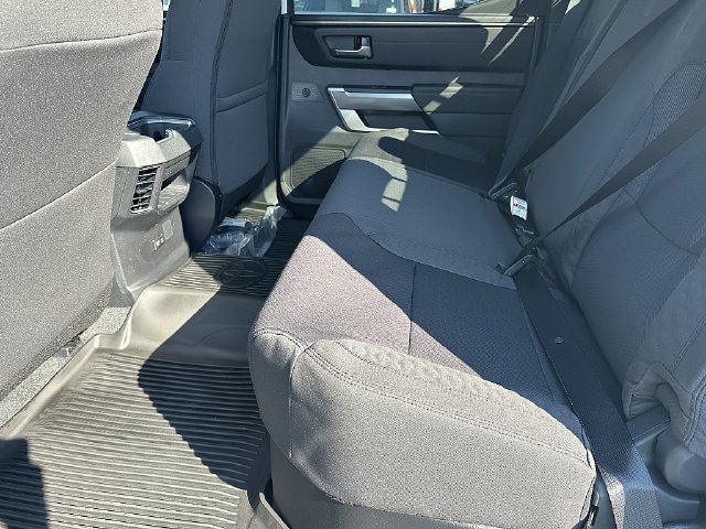 New 2026 Toyota Tundra SR5 w/ SR5 Convenience Package RWD image 16