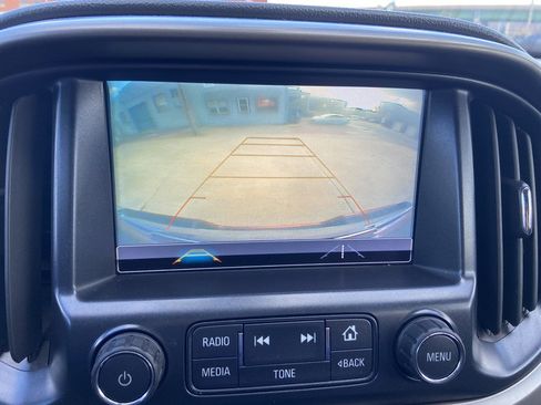 Used 2018 Chevrolet Colorado Z71 image 17