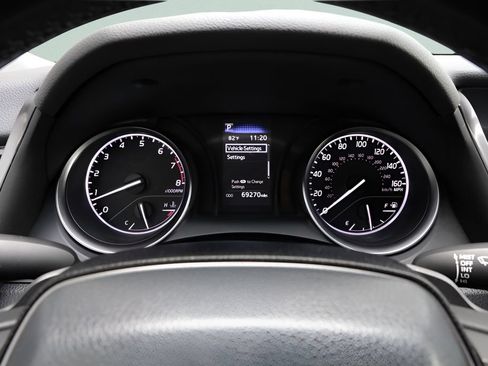 Certified 2023 Toyota Camry SE FWD image 31