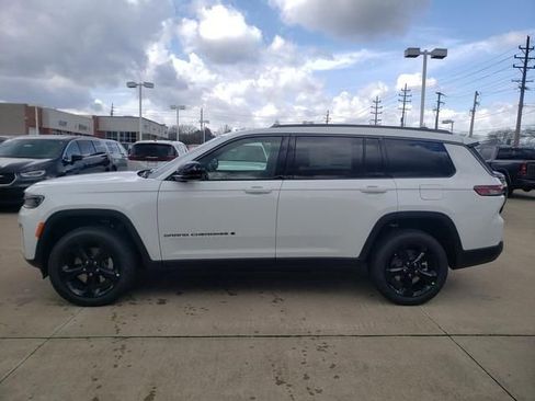 New 2026 Jeep Grand Cherokee L Limited AWD/4WD image 3