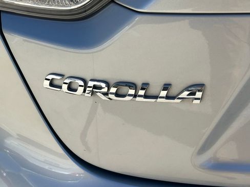 Used 2023 Toyota Corolla LE image 12