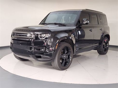 Used 2024 Land Rover Defender 110 X-Dynamic SE image 1