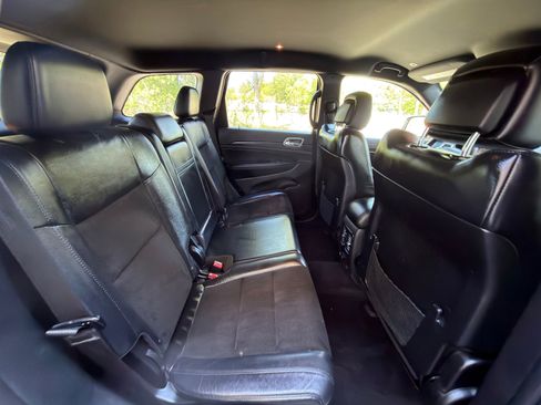 Used 2017 Jeep Grand Cherokee Altitude AWD/4WD image 27