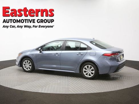 Used 2022 Toyota Corolla LE image 57