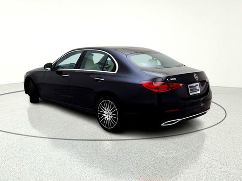 Used 2025 Mercedes-Benz C 300 Sedan image 5