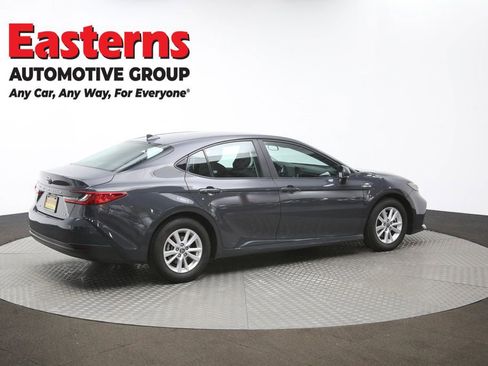 Used 2025 Toyota Camry LE FWD image 41