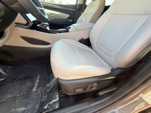 Certified 2024 Hyundai Tucson SEL w/ Convenience Package FWD image 19