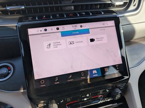 New 2025 Jeep Grand Cherokee L Limited image 30