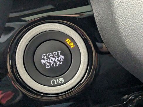 Certified 2025 RAM 1500 Laramie w/ Night Edition image 26