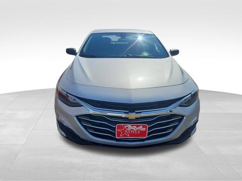 Used 2020 Chevrolet Malibu LS image 9