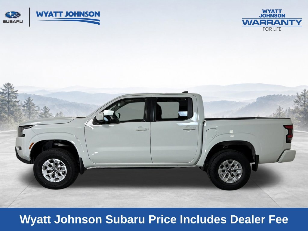 Used 2024 Nissan Frontier SV w/ Technology Package AWD/4WD image 9