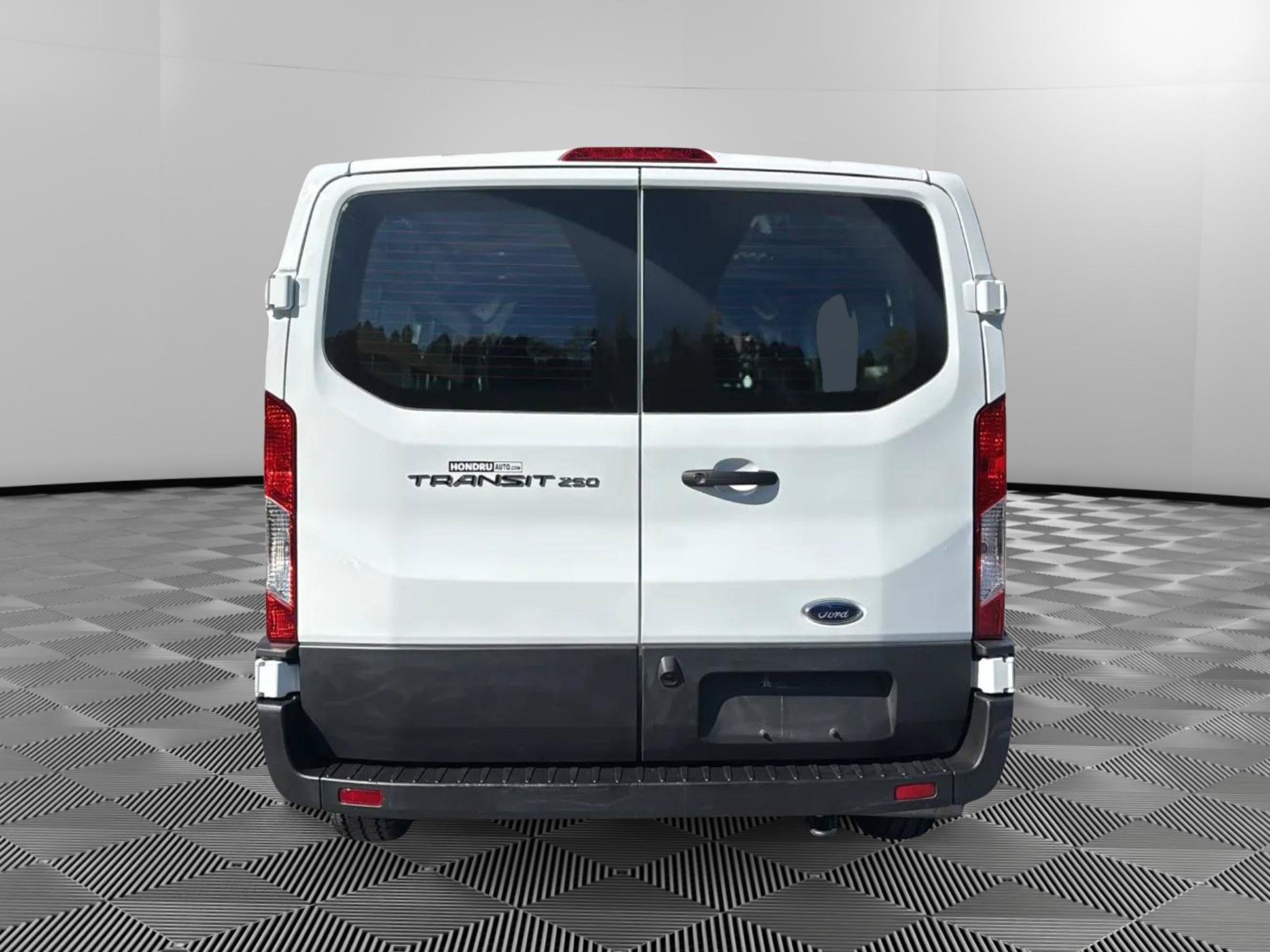 Used 2025 Ford Transit 250 Low Roof w/ Exterior Upgrade Package RWD image 8