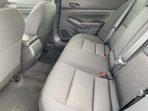 New 2025 Nissan Altima 2.5 SV image 18