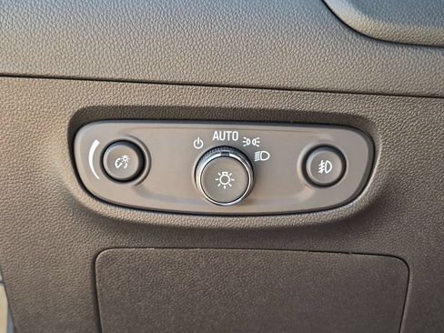 Certified 2023 Buick Encore GX Select w/ Sport Touring Package FWD image 16