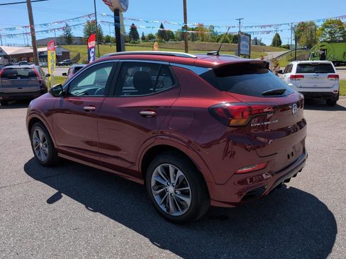 Used 2023 Buick Encore GX Select w/ Sport Touring Package FWD image 3