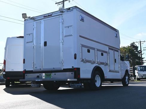 New 2025 Ford E-450 and Econoline 450 Super Duty w/ Power Equipment Group image 7