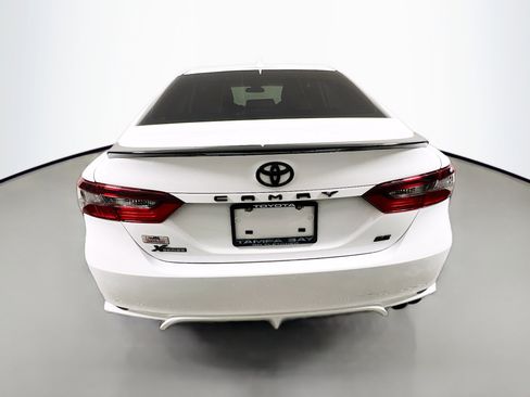 Used 2024 Toyota Camry SE FWD image 6