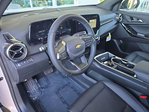 New 2026 Chevrolet Equinox LT w/ Convenience Package II image 10