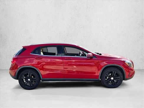 Used 2017 Mercedes-Benz GLA 250 image 4