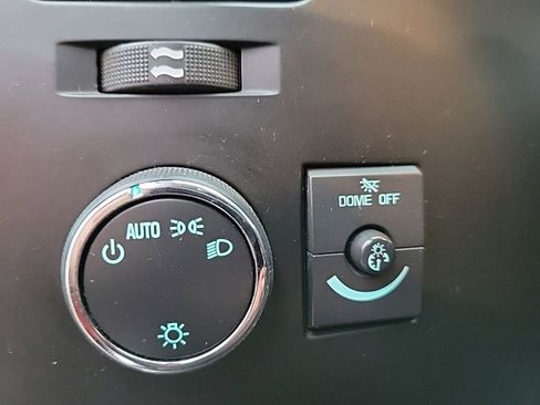 Used 2009 Chevrolet Silverado 1500 LT w/ Power Pack Plus image 16