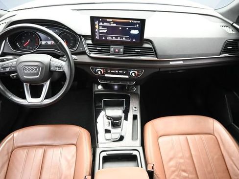 Used 2021 Audi Q5 2.0T Premium w/ Convenience Package AWD/4WD image 14