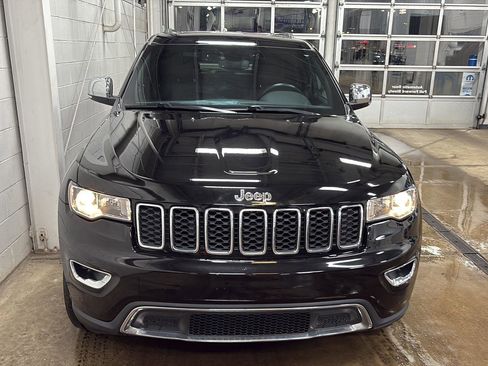 Used 2022 Jeep Grand Cherokee Limited image 40